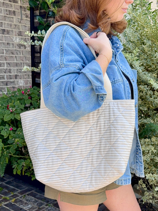 Quilted Everyday Tote Bag - Tan Stripe