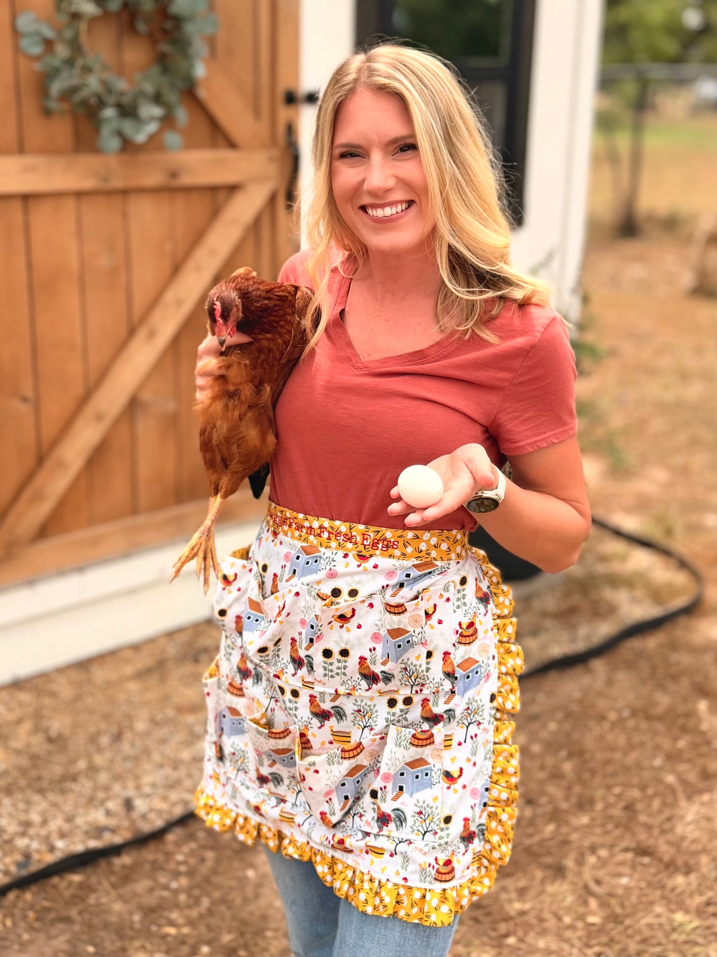 Personalized Egg Gathering Apron | Custom Embroidered Farm Apron | Chicken Egg Collection Apron | Backyard Chicken Gift