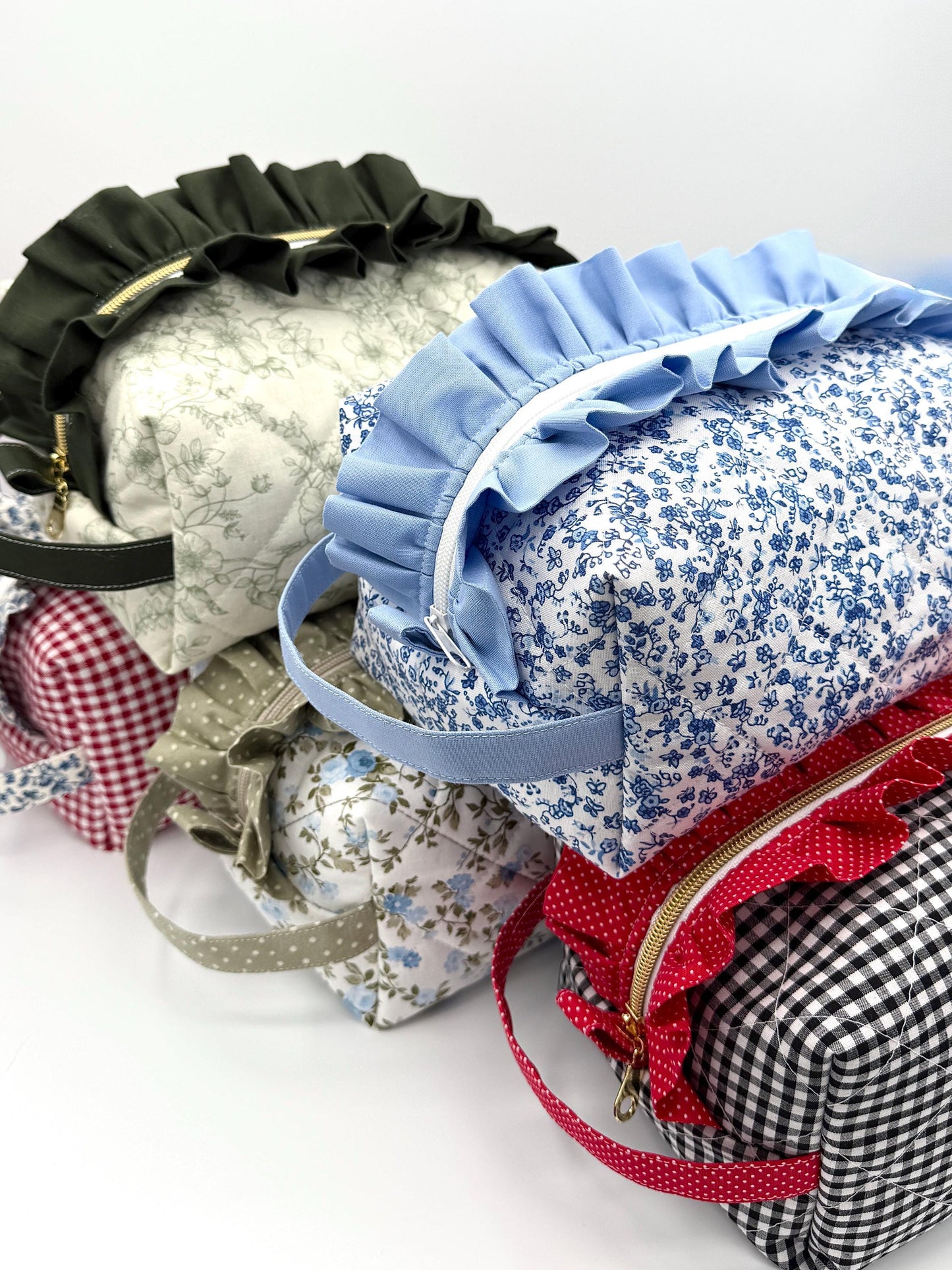 Personalized Quilted Makeup Bag, Handmade Ruffle Cosmetic Pouch, Travel Toiletry Bag, Monogram Makeup Bag, Zipper Bag, Boxy Bag