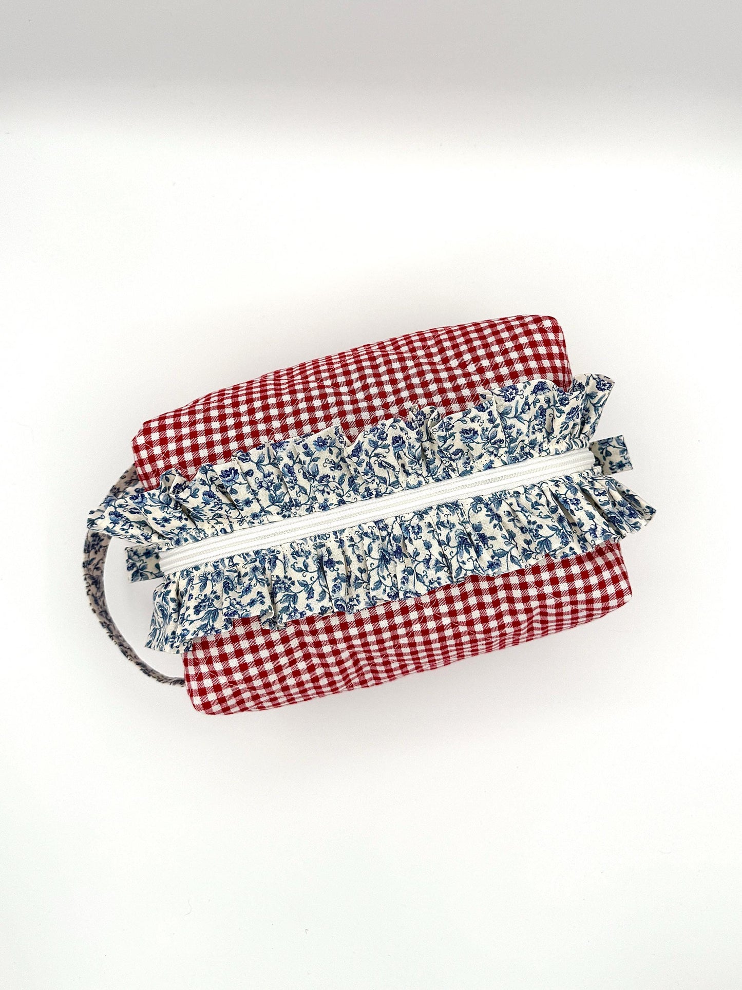 Personalized Quilted Makeup Bag, Handmade Ruffle Cosmetic Pouch, Travel Toiletry Bag, Monogram Makeup Bag, Zipper Bag, Boxy Bag