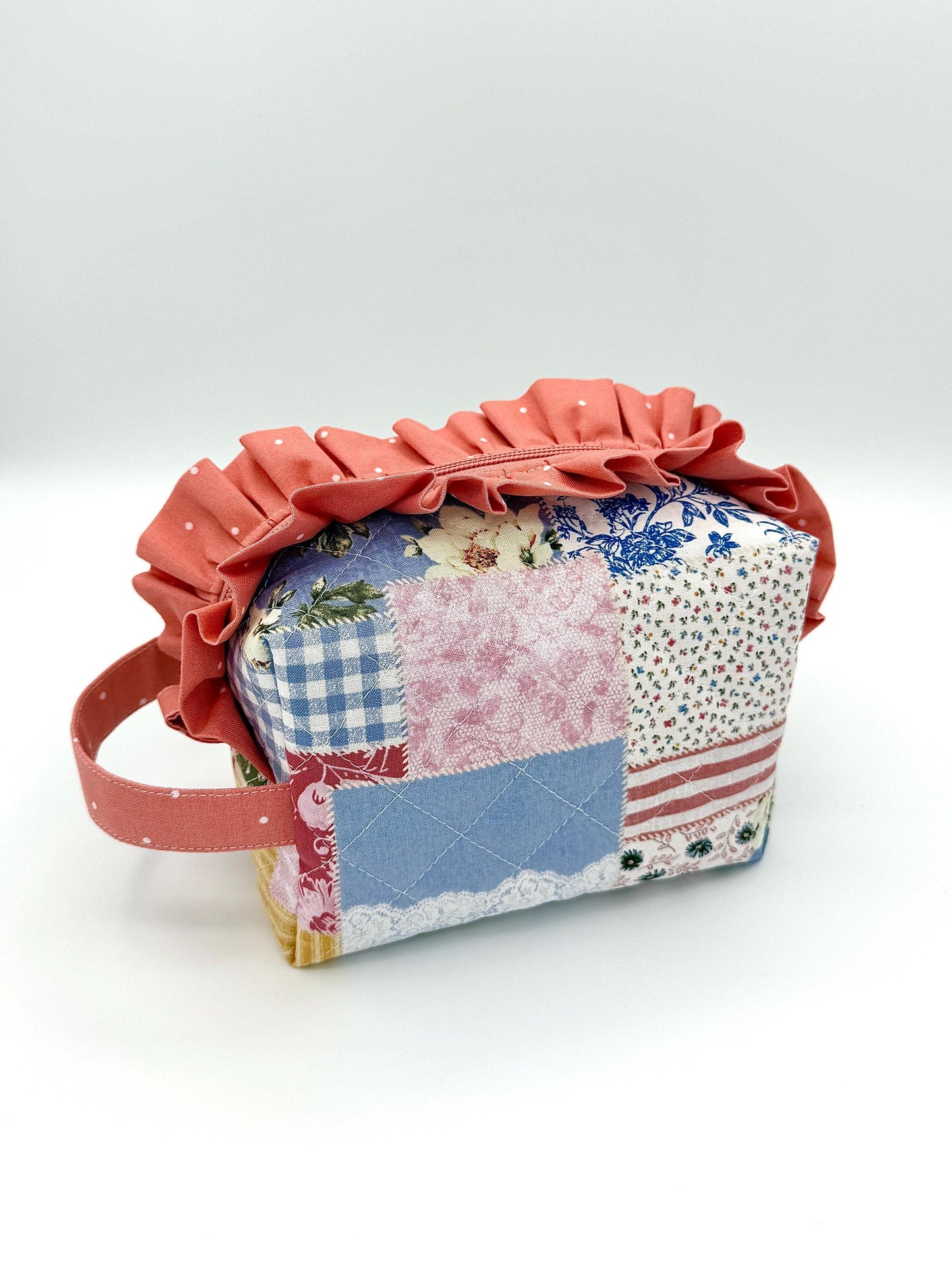 Personalized Quilted Makeup Bag, Handmade Ruffle Cosmetic Pouch, Travel Toiletry Bag, Monogram Makeup Bag, Zipper Bag, Boxy Bag